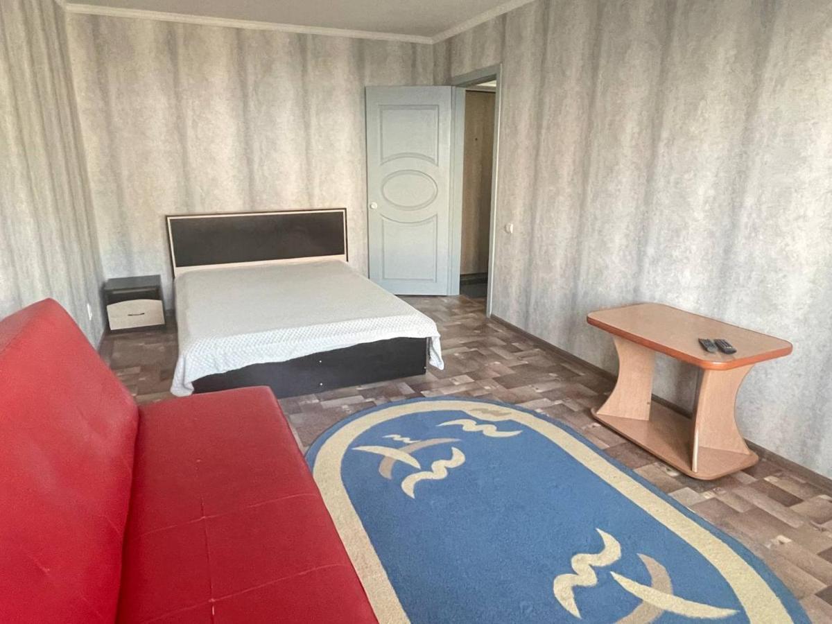 1-Комнатная Квартира В Центре! Petropavlovsk Eksteriør billede